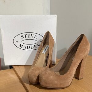 Steve Madden Women's Brown Suede Heels